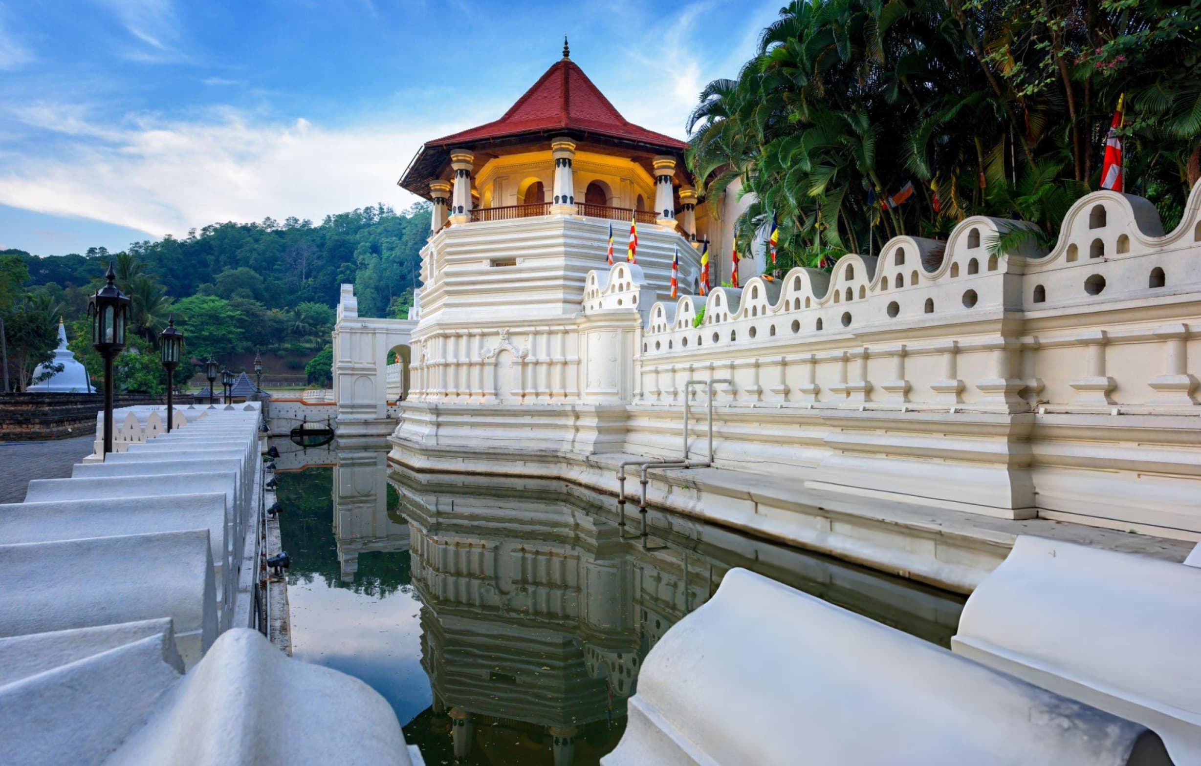 Temple of the Sacred Tooth Relic