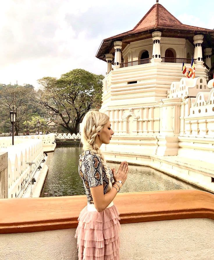 Kandy & Nuwara Eliya Hill Country Highlights